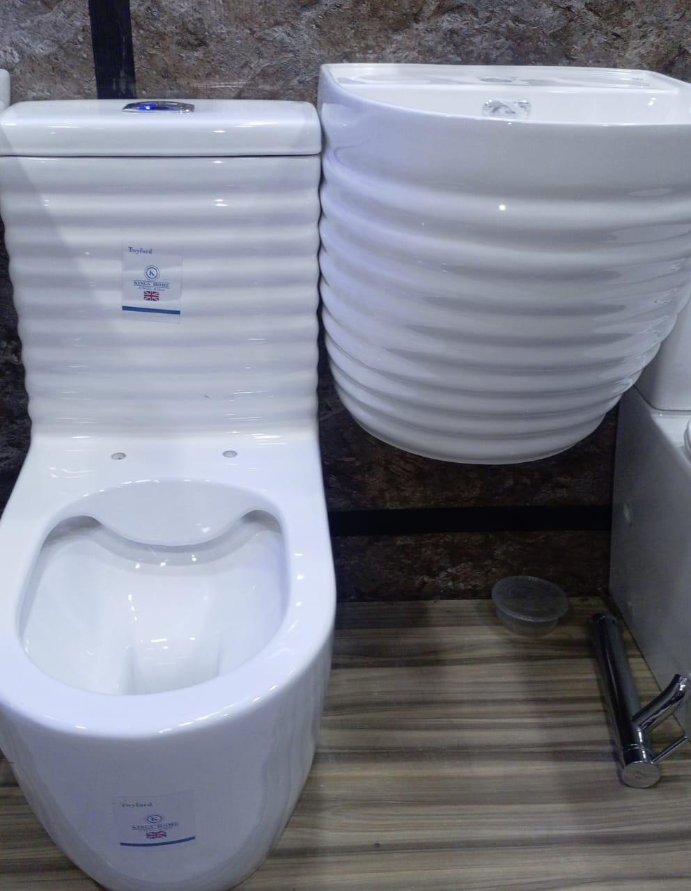 KingsHome Fluted Ceramic Water Closet & Wall-Hung Basin Suite (Gloss White)